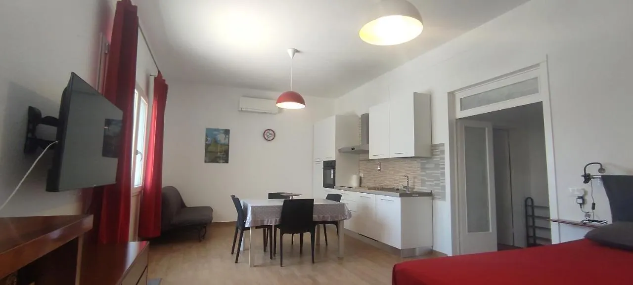 Casa Vacanze Lucilla Villa Cecina  0*, Cecina (Livorno) Italy