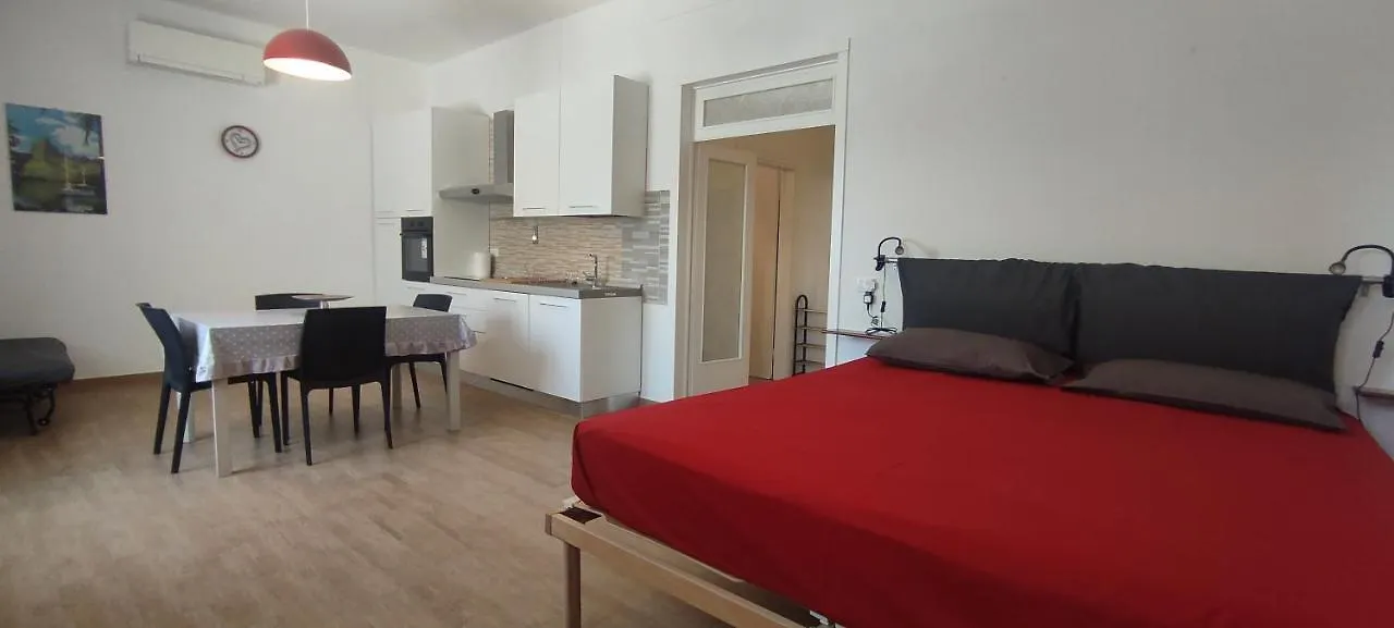Casa Vacanze Lucilla Villa Cecina  0*, Cecina (Livorno) Italy
